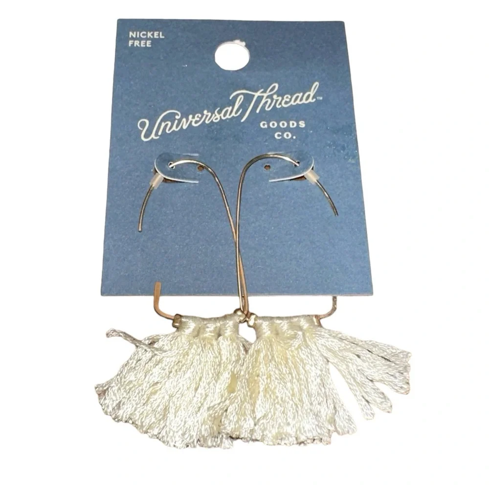 Universal Thread earrings variety‎ of styles your choice of 1 pair